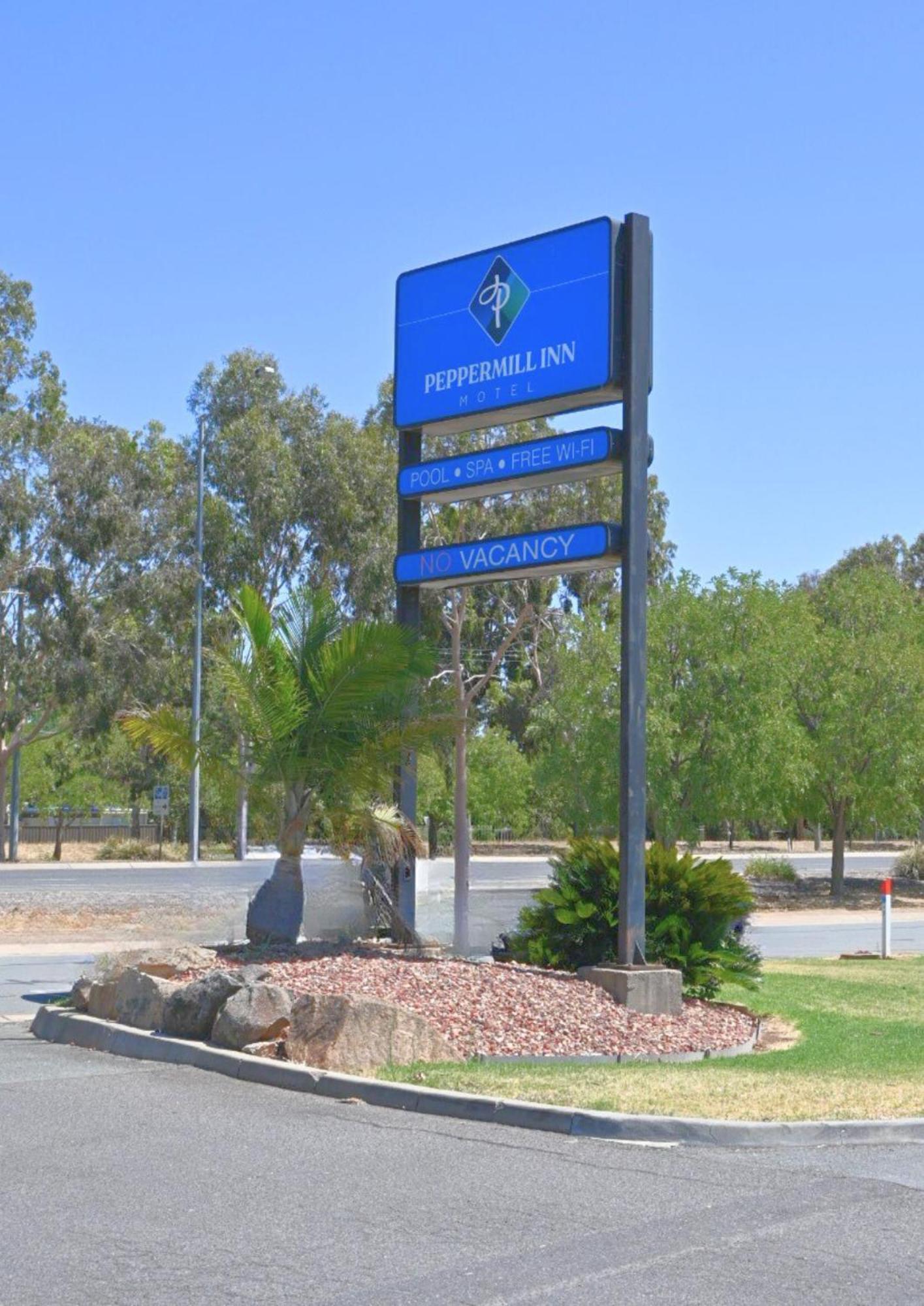 Peppermill Inn Motel Shepparton Exterior photo