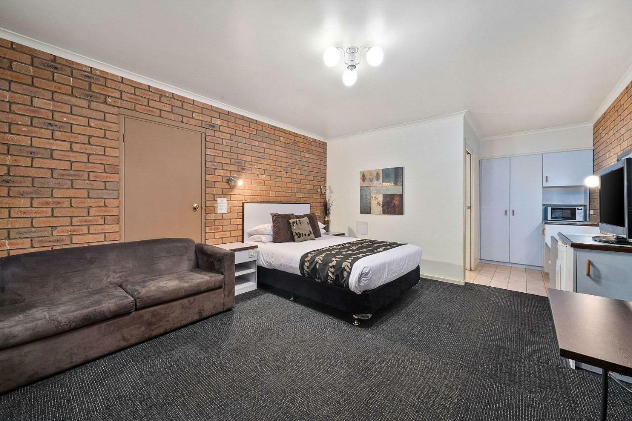Peppermill Inn Motel Shepparton Exterior photo